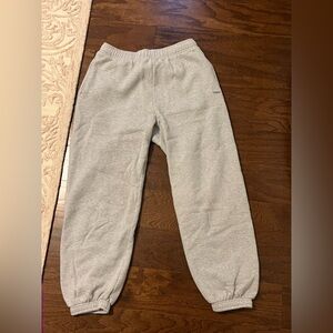 TNA heathered gray cozy fleece mega fit sweatpants